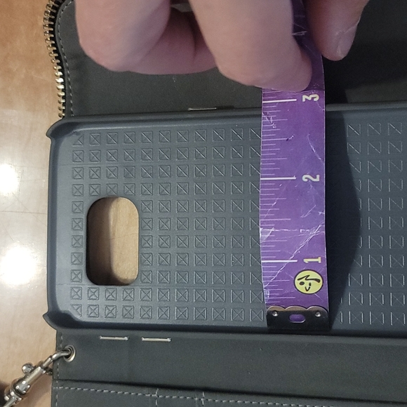 Rebecca Minkoff Real Leather Cell Phone Wallet - Picture 4 of 7